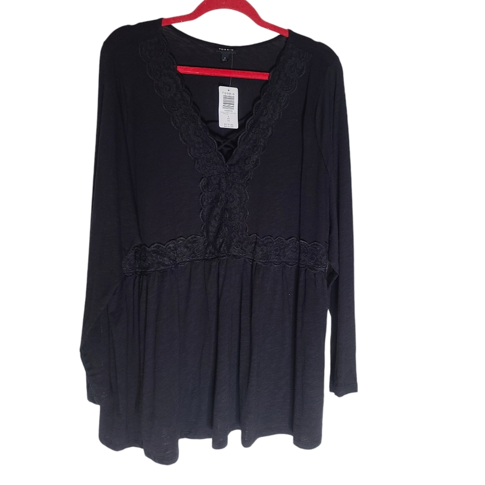 Torrid Super Soft Lace Up Babydoll top. Size 4x. Black